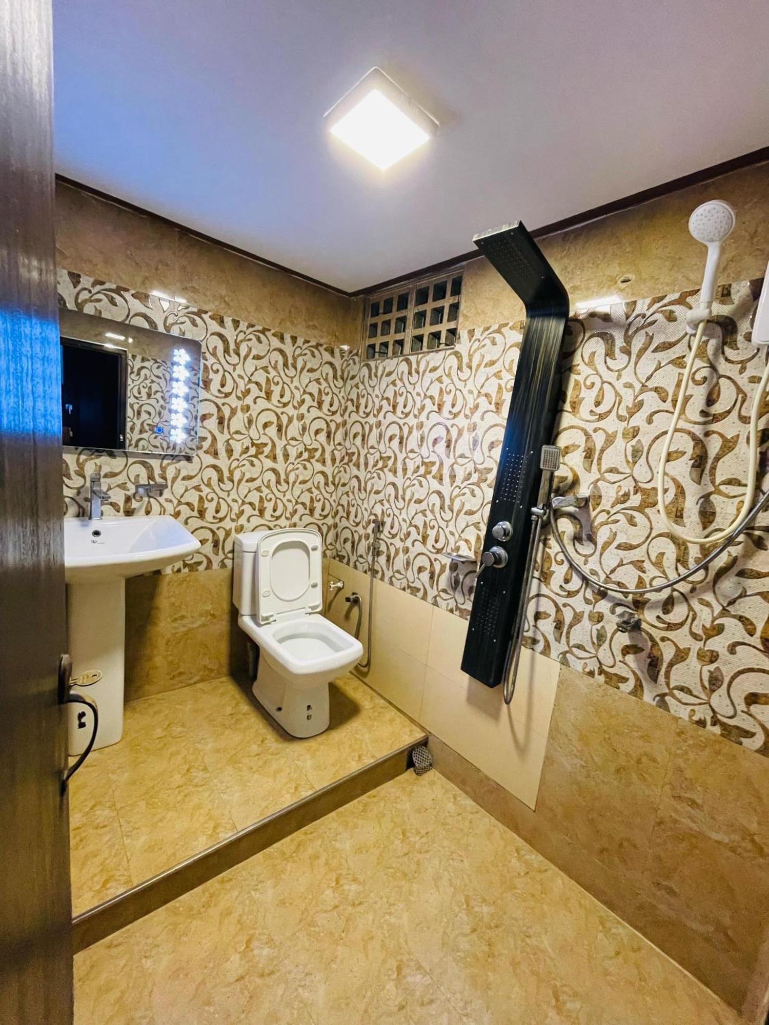 Kalmunai BW Residence מראה חיצוני תמונה